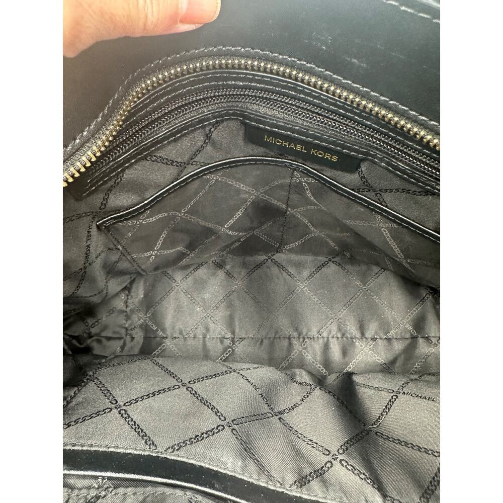 Michael Kors Black Whitney Large Leather Tote Bag Zip Closure Interior Pockets - Picture 6 of 8